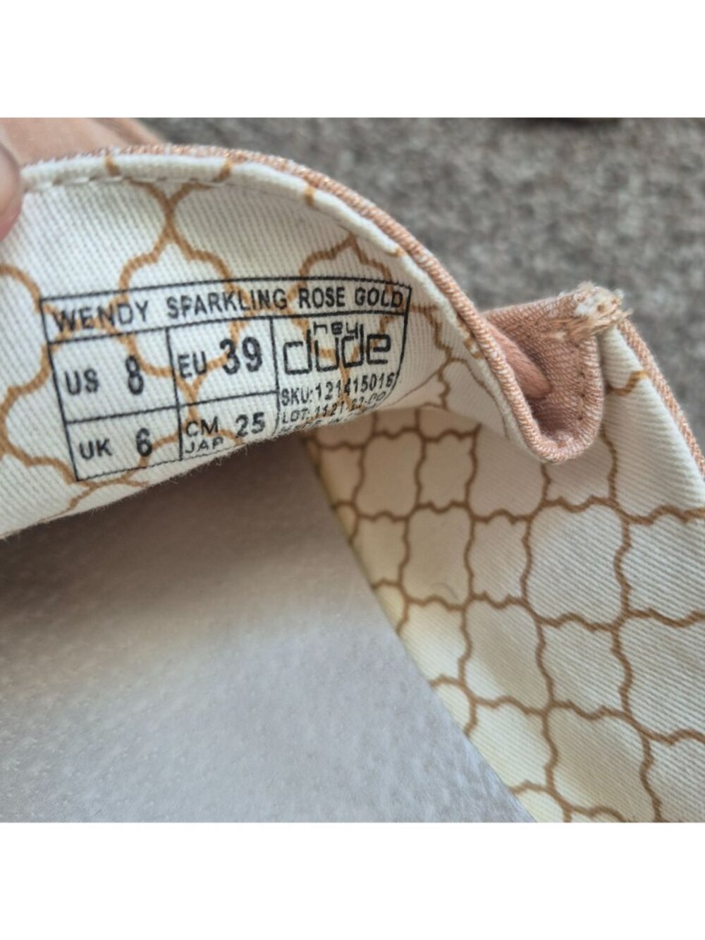 Hey Dude Wendy Sparkling Rose Gold Loafers Casual Womens 8 Lightweight Slip-On - Picture 5 of 6